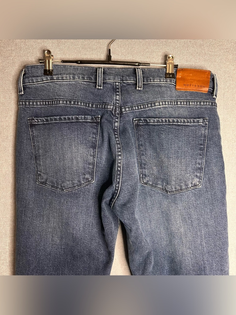 Mott & Bow Jeans Mens 35x32 Blue Straight Leg Stretch Slim Dark Wash Like New